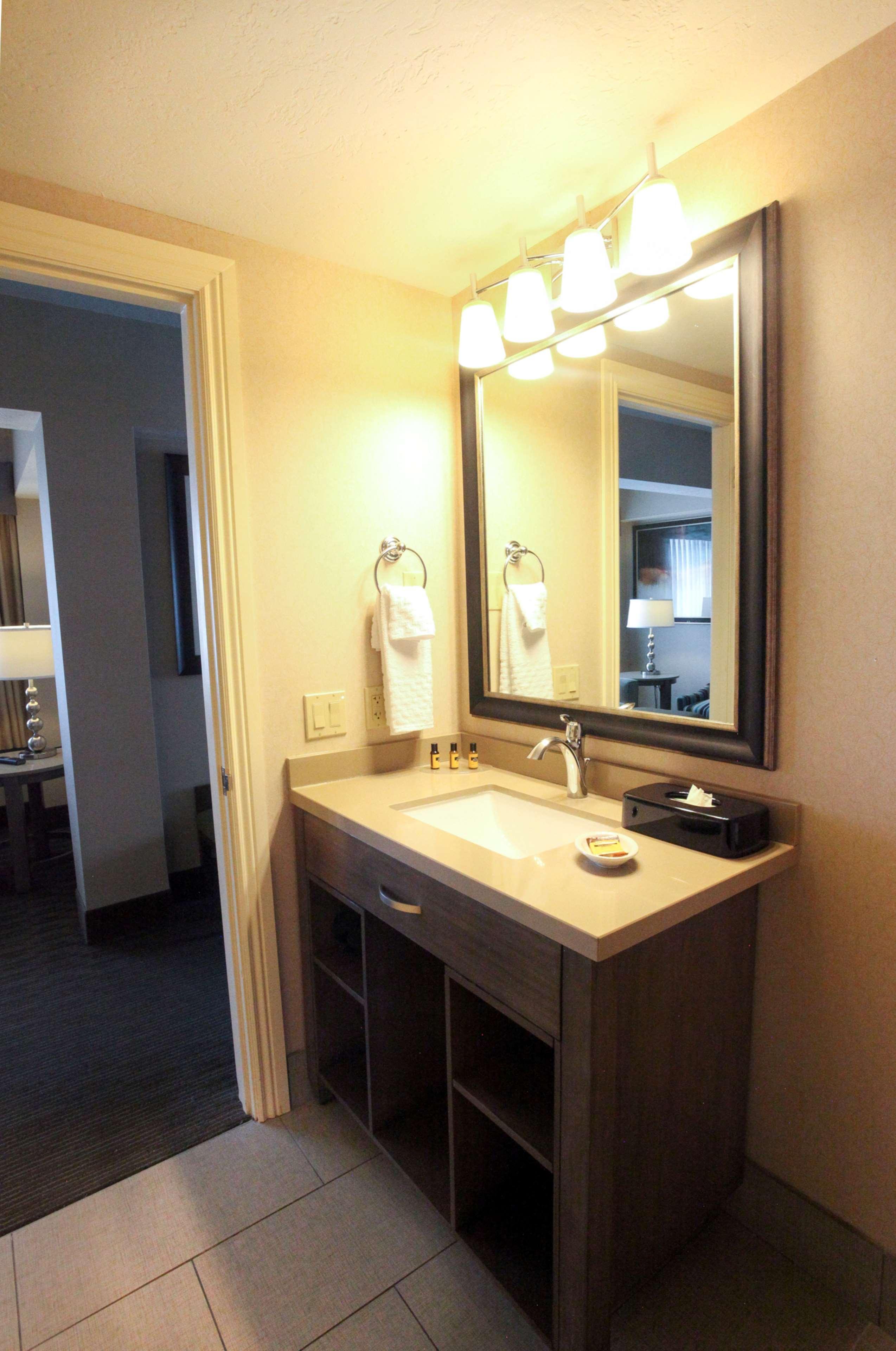 Best Western Plus Cotton Tree Inn Sandy Exterior photo